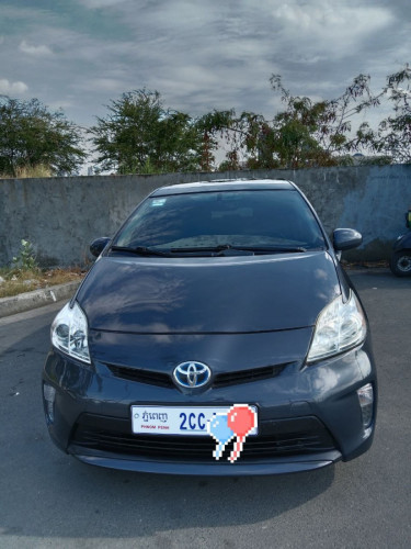 PRIUS 2012 For Rent /出租