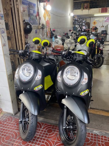 SCOOPY-I 2023 ម៉ូតូក្រដាសពន្ធនៅស្អាត99%ខ្ចៅខ្ចងសំណុំសុីន