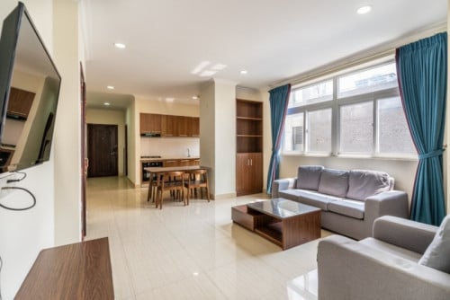 Service apartment 3 bedrooms for rent in BKK2 area