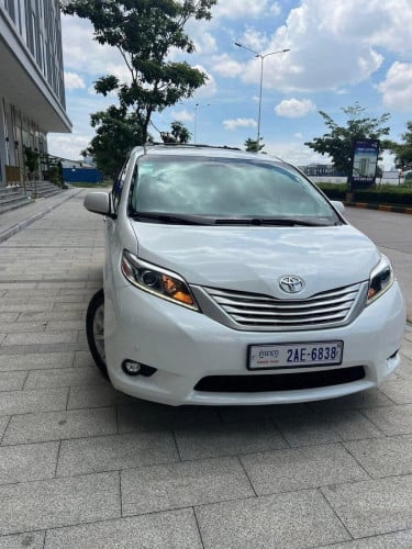 Sienna 011 V6 P1 Limited Foll អីតូទ្វា3លក់ប្រញាប់លុយ