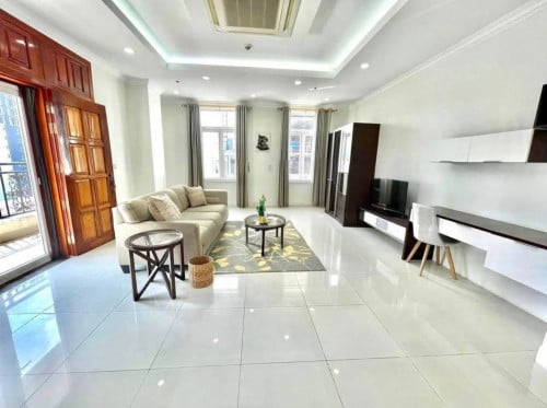 SPECIOUS TWO BEDROOM FOR RENT-BKK1 🍀