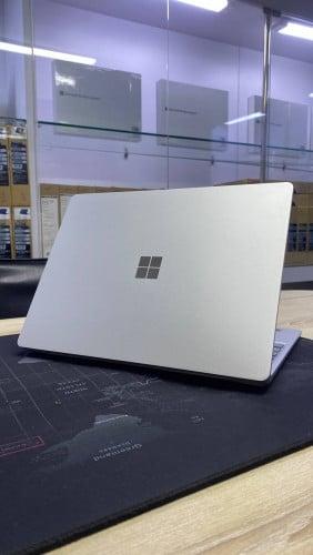 Surface Laptop Go