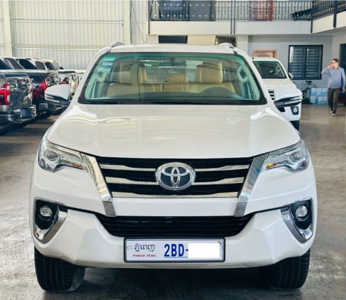 Toyota Fortuner 2019 Full option