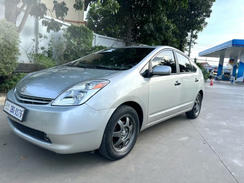 Toyota Prius 2004 Hfull ប្រាក់ លក់ចរចារបាន
