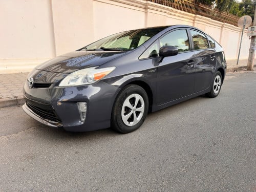 Toyota Prius 2012 Option 3 Solar