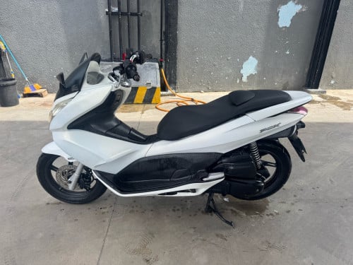 សួរស្តីបងប្អូន