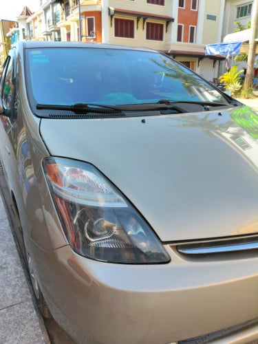 ឡានលក់ Toyota Prius 07