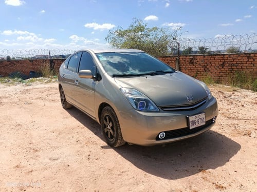 ឡានជិះលក្ខណះគ្រួសារ