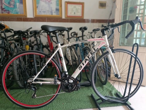 កង់គួកជជុះជប៉ុន តួអាលុយ នៅខ្មែរមិនទាន់ប្រើ