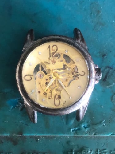 លក់ នៅដេីរធម្មតា