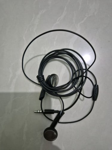 កាសខ្សែ