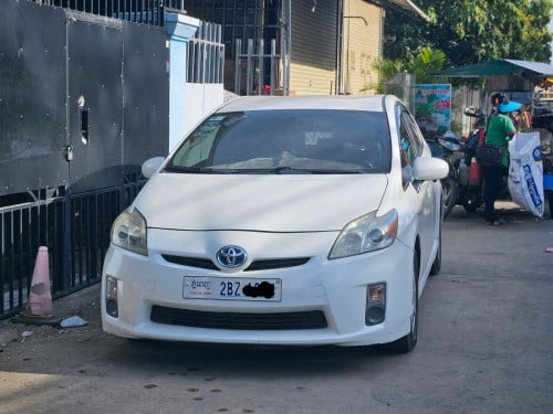 ឡានស្អាត អាគុយអាបេអេ អេម