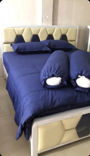 គ្រែ 1.6m ចរចាតម្លៃបាន