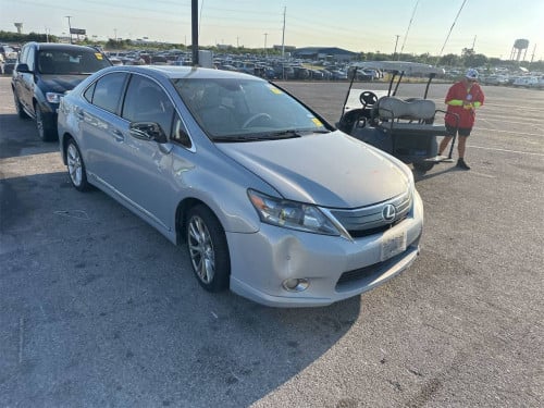 បេីកទូរថ្ងៃ 16-11-25 ខាងមុខនេះ 2010 LEXUS HS250h Hybrid Full Option