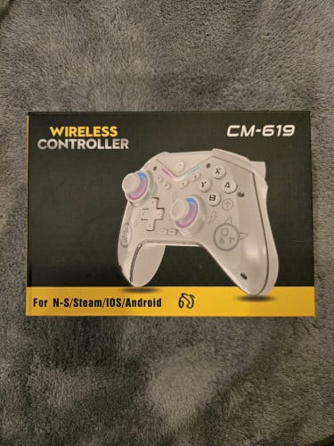 ចង់លក់ដៃហ្គេម នៅថ្មី តម្លៃ 20$ ម៉ាក cm-619 ពណ៏ស