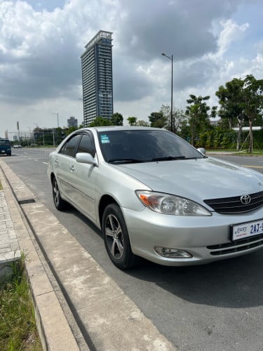 ឡានលក់ 2002 ABS ចុច ទឹកប្រាក់កាលី ជិះលក្ខណះគ្រួសារ