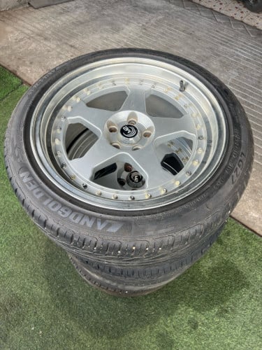 លក់សំបកកង់2024. 215 45 17ដាក់ Prius.CT200h.Corolla 03.Camryស្វិត