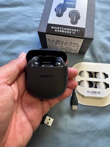 កាស BOSE QuietComfort Earbuds II ថ្មី99% 200$