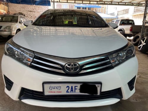 Corolla 2015 ឡានលក់ម្ចាស់ផ្ទាល់. Corolla1.6 XLI ឆ្នាំ 015.