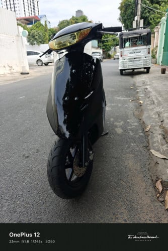 ខ្ញុំមានម៉ូតូ Dio ឃ្លាំងនាំចូល