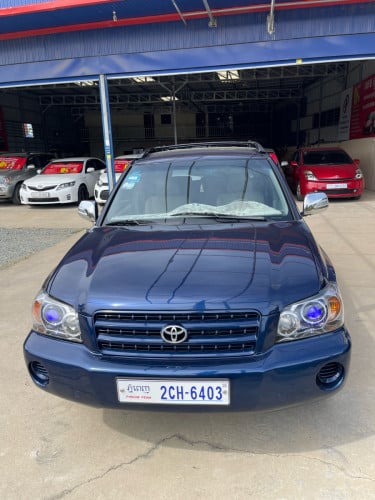 លក់លក់រថយន្ត Highlander 01 ប៉ុង1 ម៉ាសុីន4 តម្លៃ11000$ ចរចា🥰