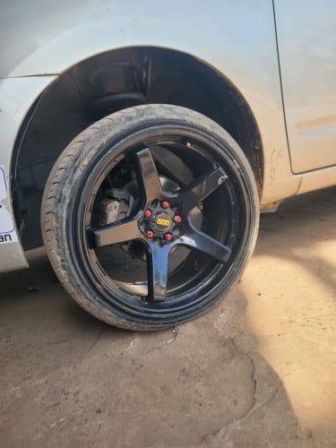 លក់យ៉ាន់ R18 9j កគេ10  យ៉ាន់ល្អអត់បែកអត់បោលសំបកអាចប្រេីបាន