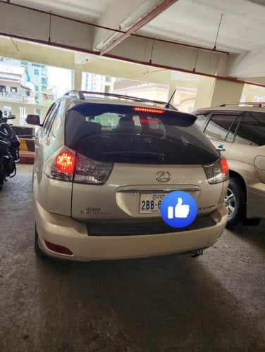 ម្ចាស់ដេីមទី១​ RX330 Pong2 ឡានថ្មីណាស់