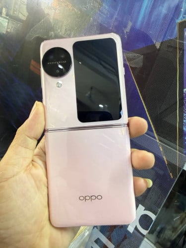 📲📲📲 : oppo Find N 3 FlipRam  12G Rom 256G   Color : Gold & lavender 99%Price: 299$