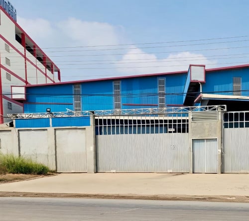 ឃ្លាំងសំរាប់ជួលព្រៃសរ /  Ware-House for rent Preysor