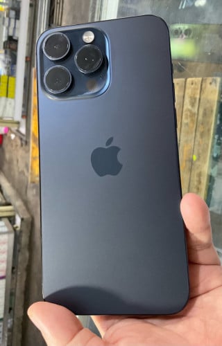 15 pro max LL for sale