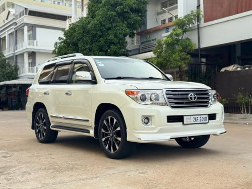 2013 - full  . ឡានថ្មី  ម្ចាស់ដើមផ្ទាល់​