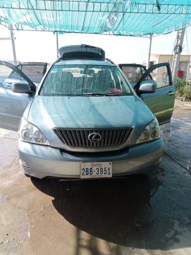 4 sell ភ្នំពេញ2BB3951មានវីដេអូ ថតមួយជុំឡាន