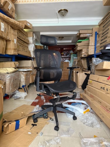 Ergonomic office chair