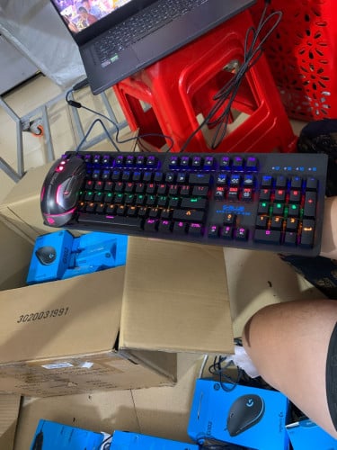 Gaming keyboards EBLUE EKM757 maniacal keyboard +mouse 17$