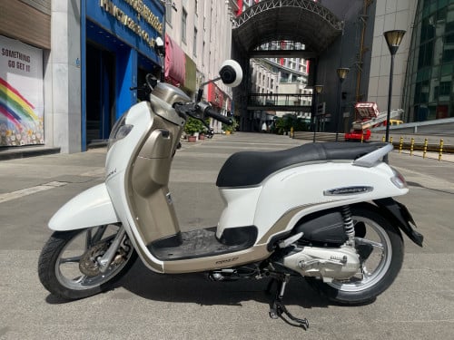 Honda Scoopyi 2018 New98%មានពន្ធកាតគ្រីស្លាកលេខ