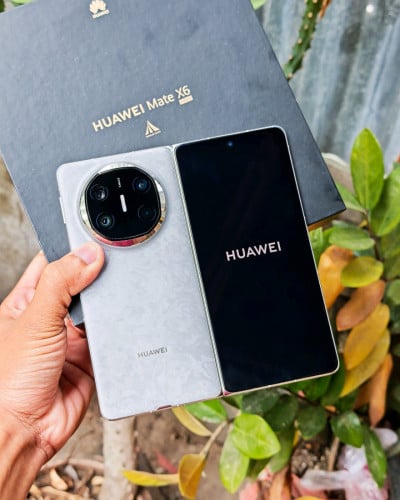 Huawei Mate X6 Company full Set Box 98%