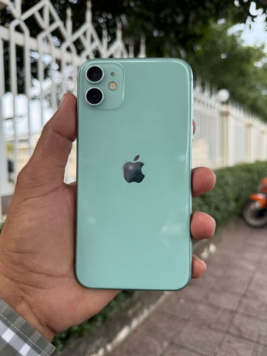iPhone 11 256G អេក្រង់​ហ្សុីន​ អត់ស្កេន(វៃដូរបាន)👉$165