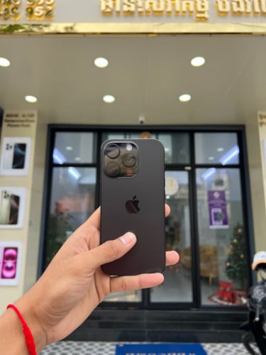 iPhone 16 pro 256G LL/A ស្អាត99%