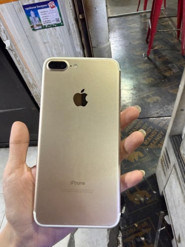iphone 7plus នៅប្រេីបាន 45$