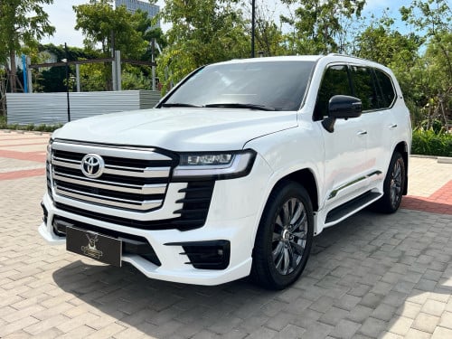 LAND CRUISER 2009 Up 2025 ឡានអត់បុក ឡើងឈុតVIP