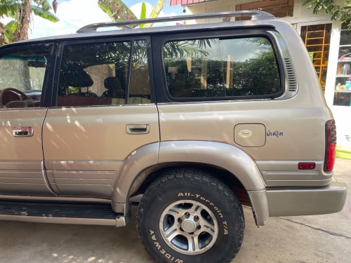 Lexus 450 Diesel Best Option