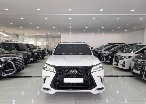 Lexus 570 តម្លៃពិសេស ឡានស្អាតរៀបចំរួចរាល់