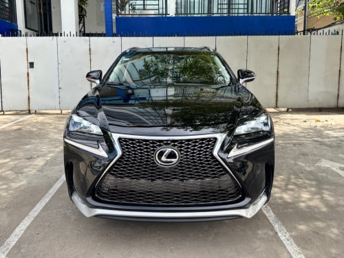 LEXUS NX200T 2015 Luxury ពណ៍ខ្មៅ ក្នុងខ្មៅ