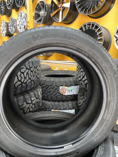 Michelin 215 50 R17 2022 (90%)