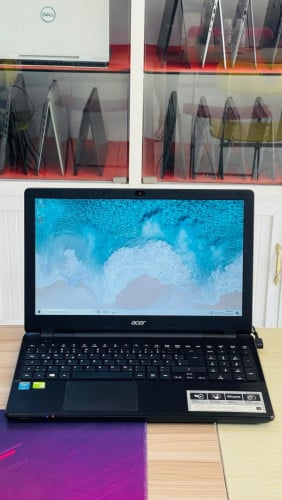 Model: Acer Aspire E5-571G(1ទឹកស្អាត-98%)