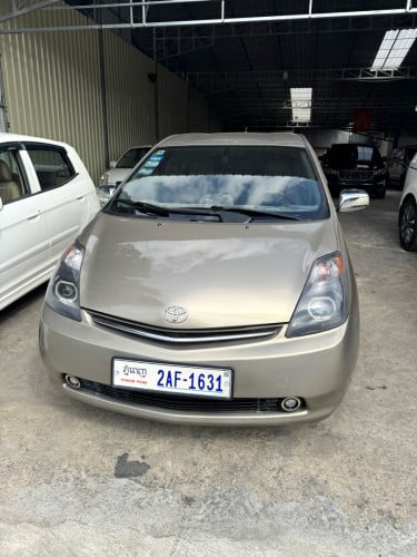 Prius 2006 H/Full ទឹក​មាស​ តំលៃ​លក់​$90100 ចរចា​
