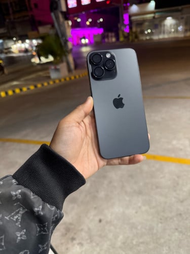 Sell 15pro max 256g LL/A Esim2 Scan 98.9%