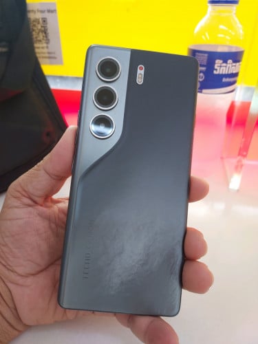 TECNO CAMON 40PRO 5G rem8+8/256GB