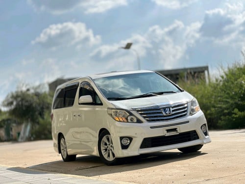 TOYOTA ALPHARD 2012 FULL OPTION