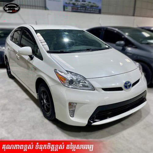 Toyota Prius ឆ្នាំ2013 , Options 2